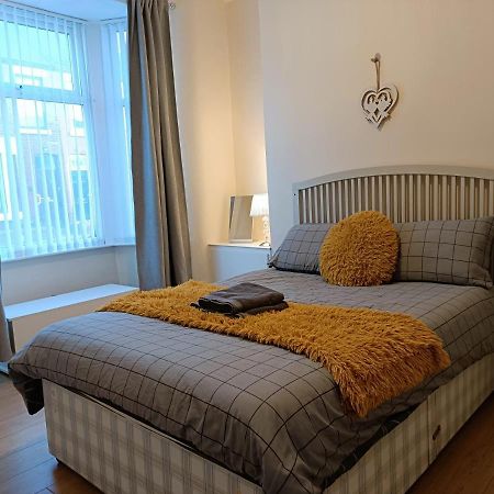 Bright, Comfortable Home, Convenient For City Centre リヴァプール エクステリア 写真
