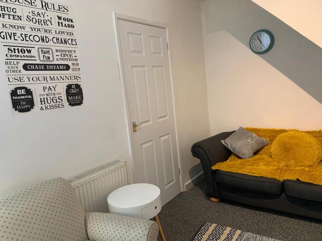 Bright, Comfortable Home, Convenient For City Centre リヴァプール エクステリア 写真