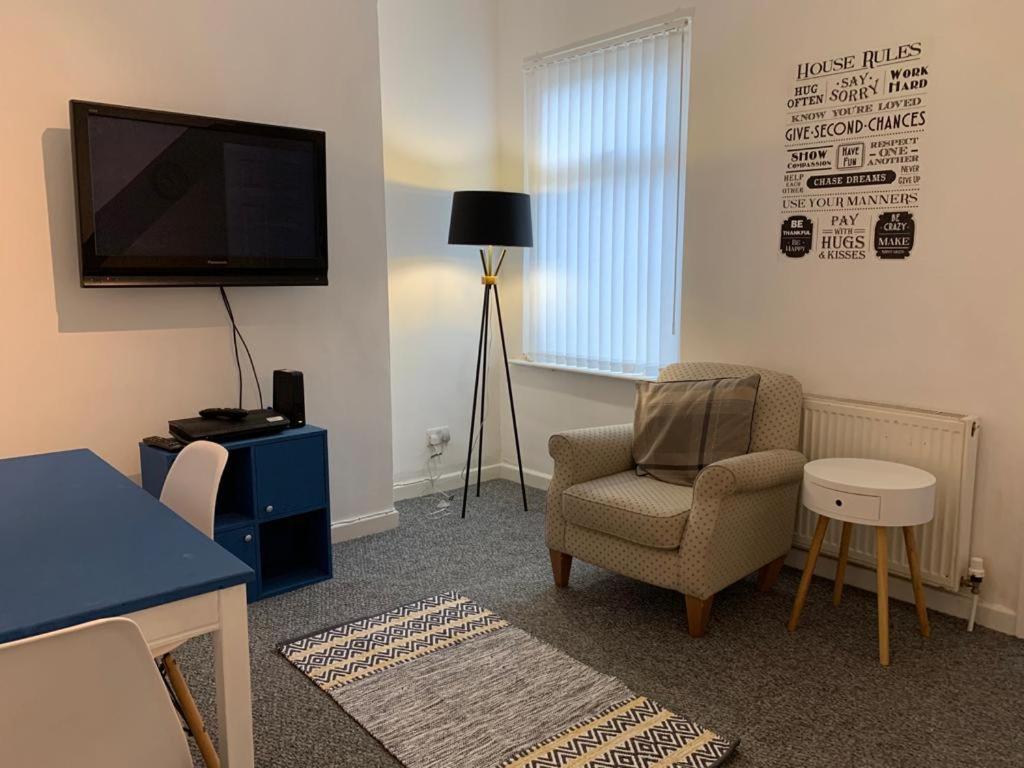 Bright, Comfortable Home, Convenient For City Centre リヴァプール エクステリア 写真