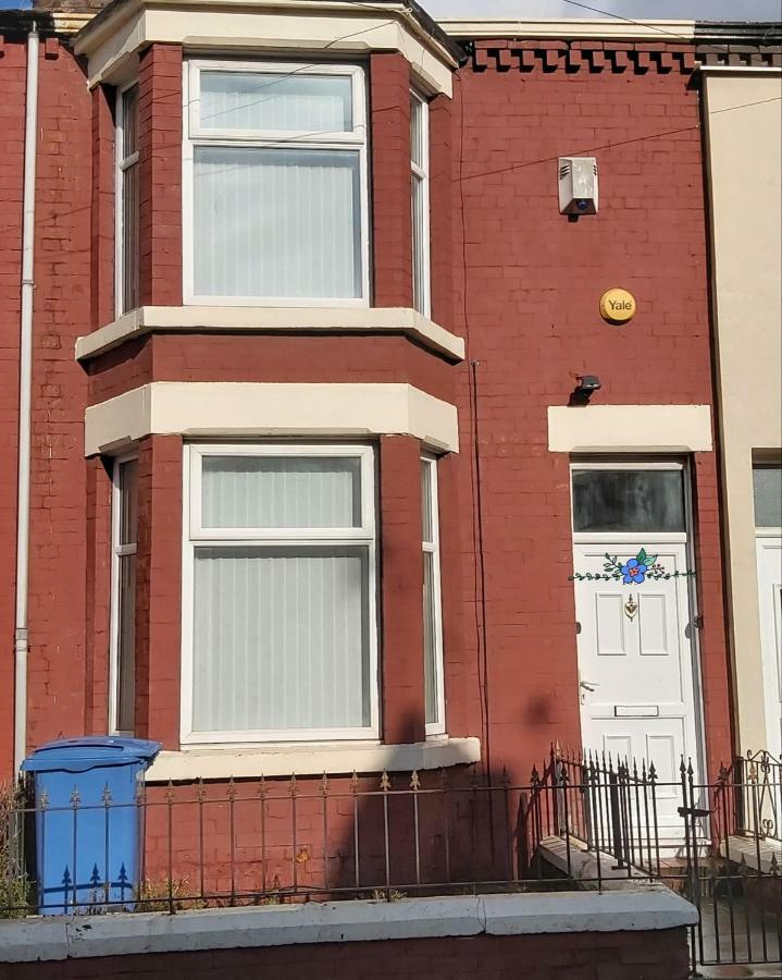 Bright, Comfortable Home, Convenient For City Centre リヴァプール エクステリア 写真
